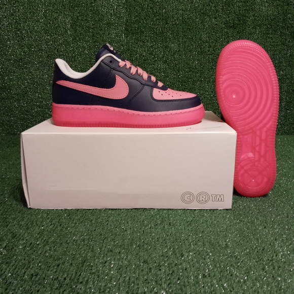 Air Force 1's (Customized) - Picture 3 of 5